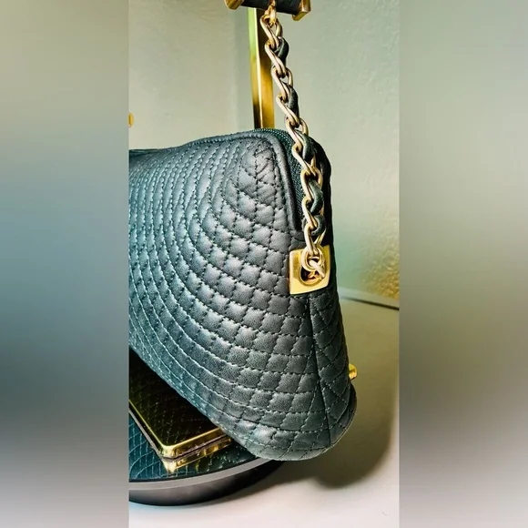 Bally Quilted Lambskin Handbag With Gold B Logo “Host Pick” - Picture 12 of 16